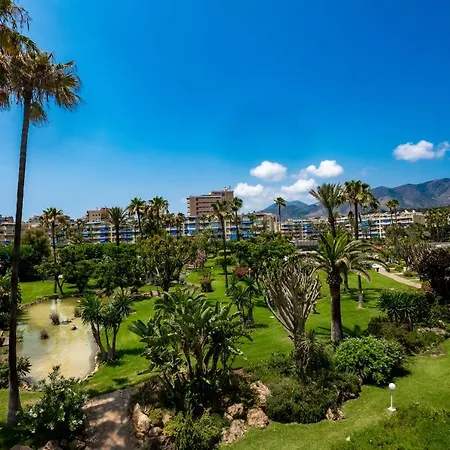Natera Costa Golf Exclusive Beachfront Торремолинос